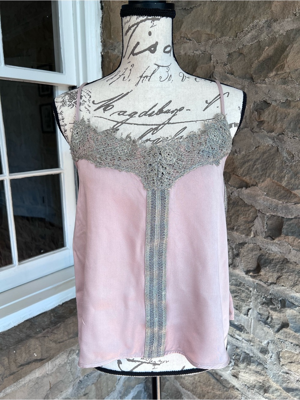 Anthropologie Tiny brand size S Stella Blush Pink Lace-Trim Cami
